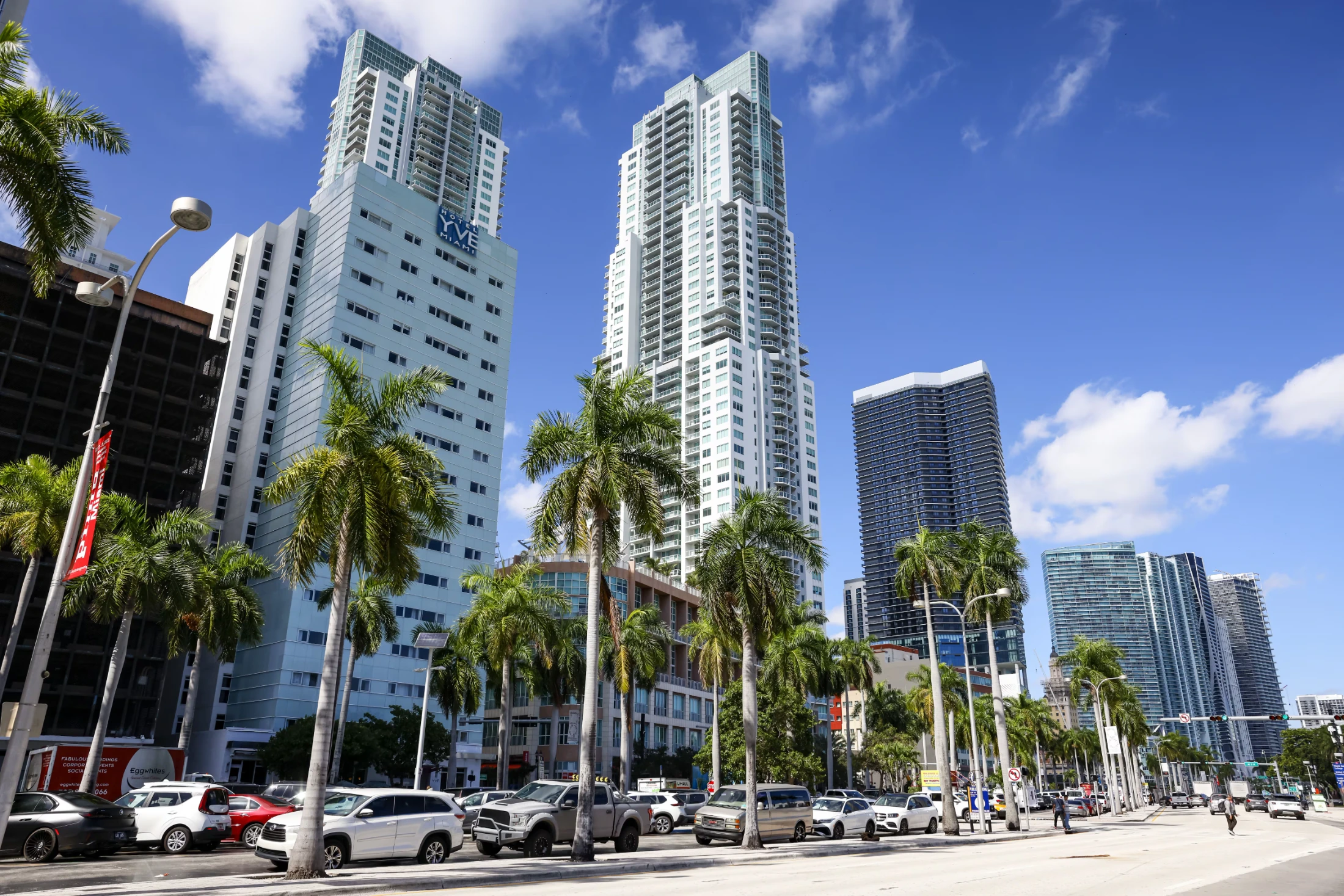 Portada: Oportunidad Inmobiliaria de la Semana: Tres Pasos para que los Turistas Paguen tu Apartamento en Florida