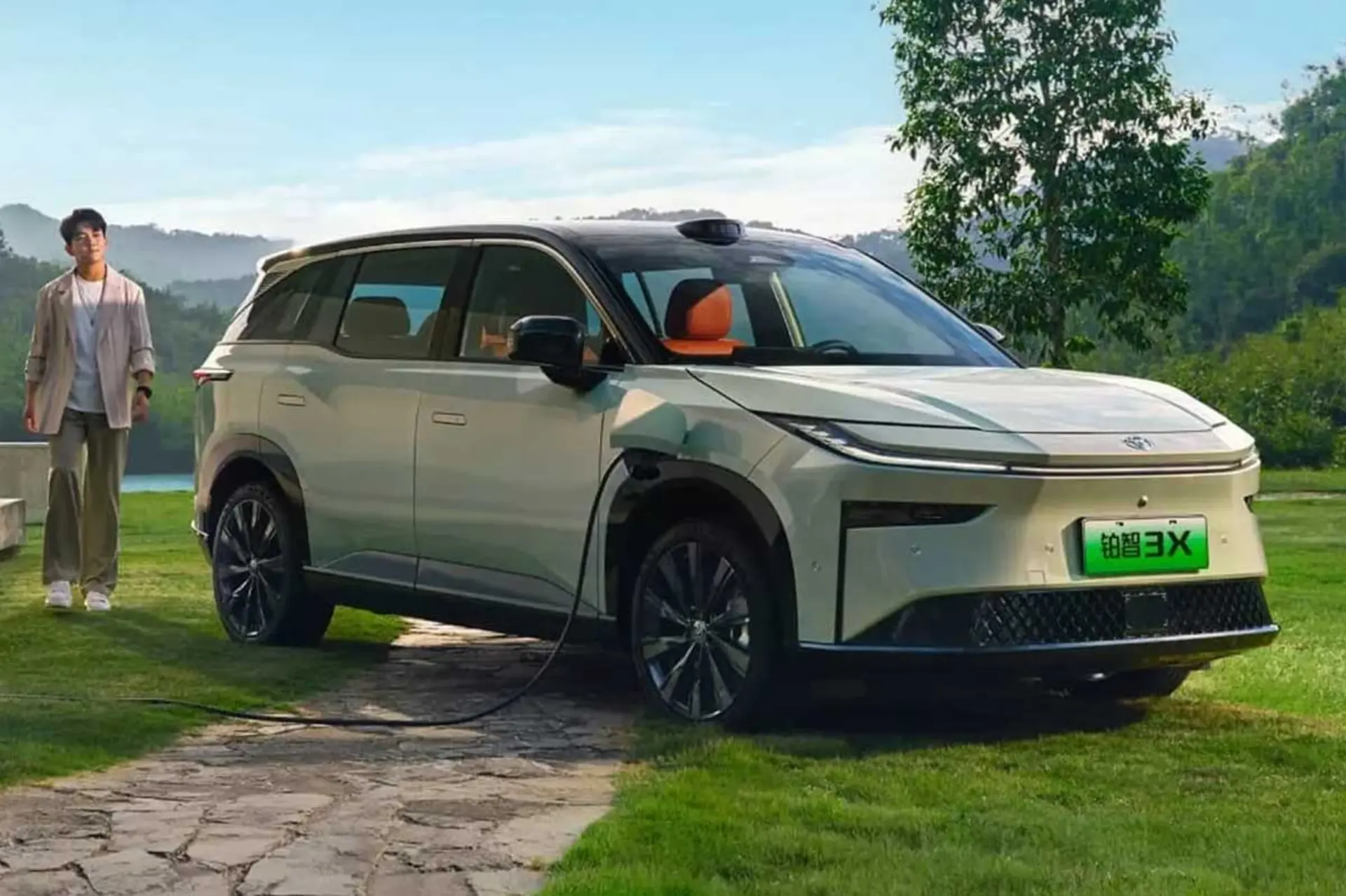 Portada: El golpe eléctrico de Toyota en China que rompió récords en una hora