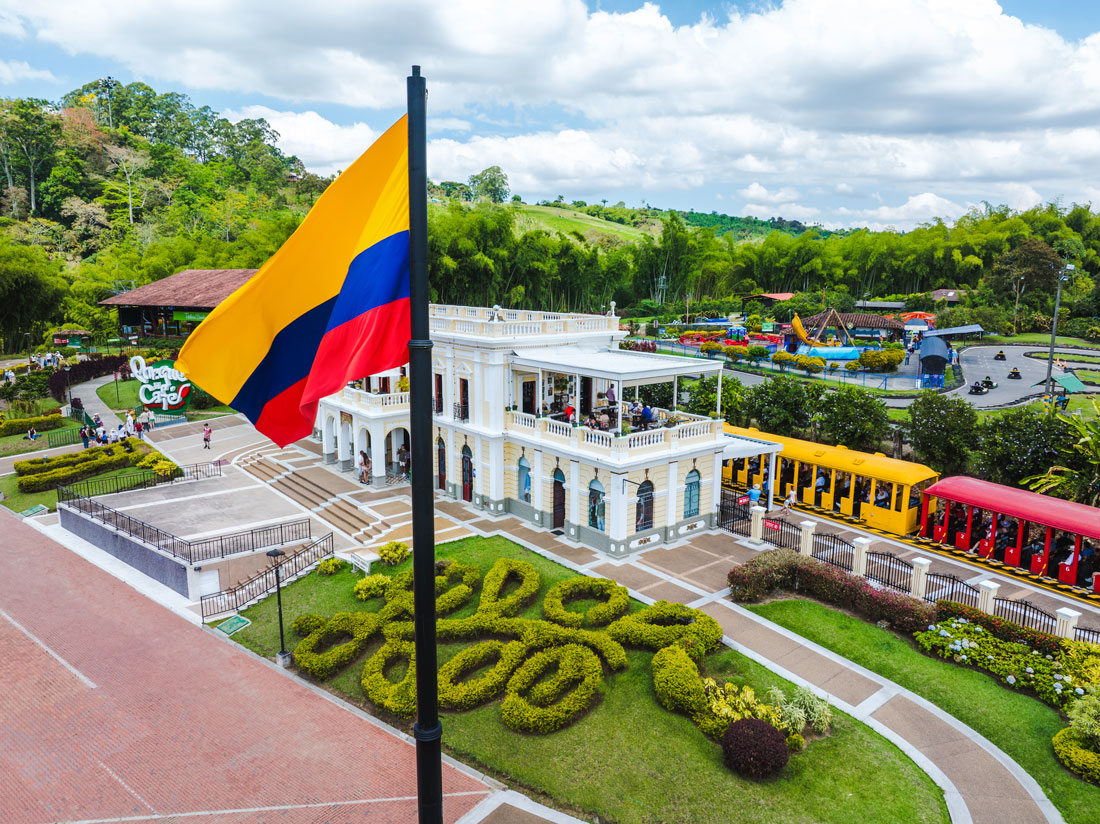 Portada: El Eje Cafetero: el nuevo epicentro del auge inmobiliario en Colombia