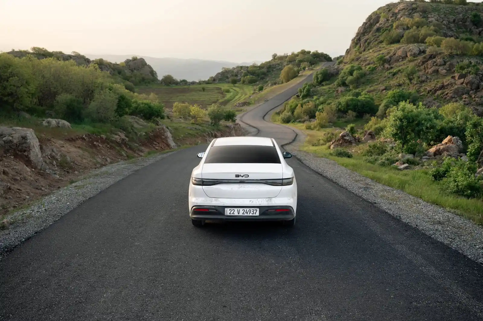 1 de cada 2 carros en Colombia ya es eléctrico o híbrido