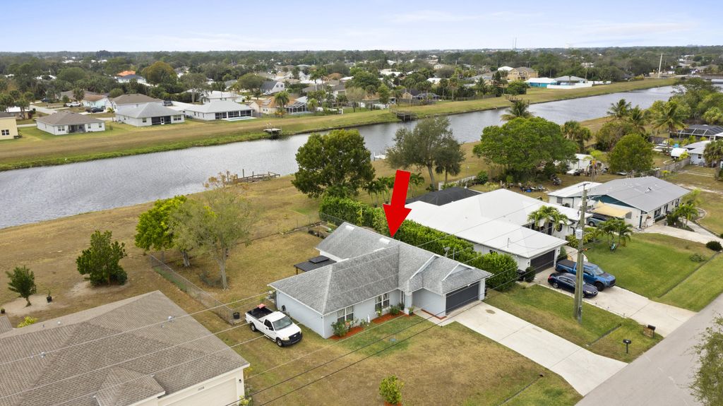 International property img-1