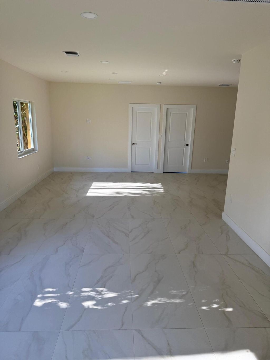 International property img-2