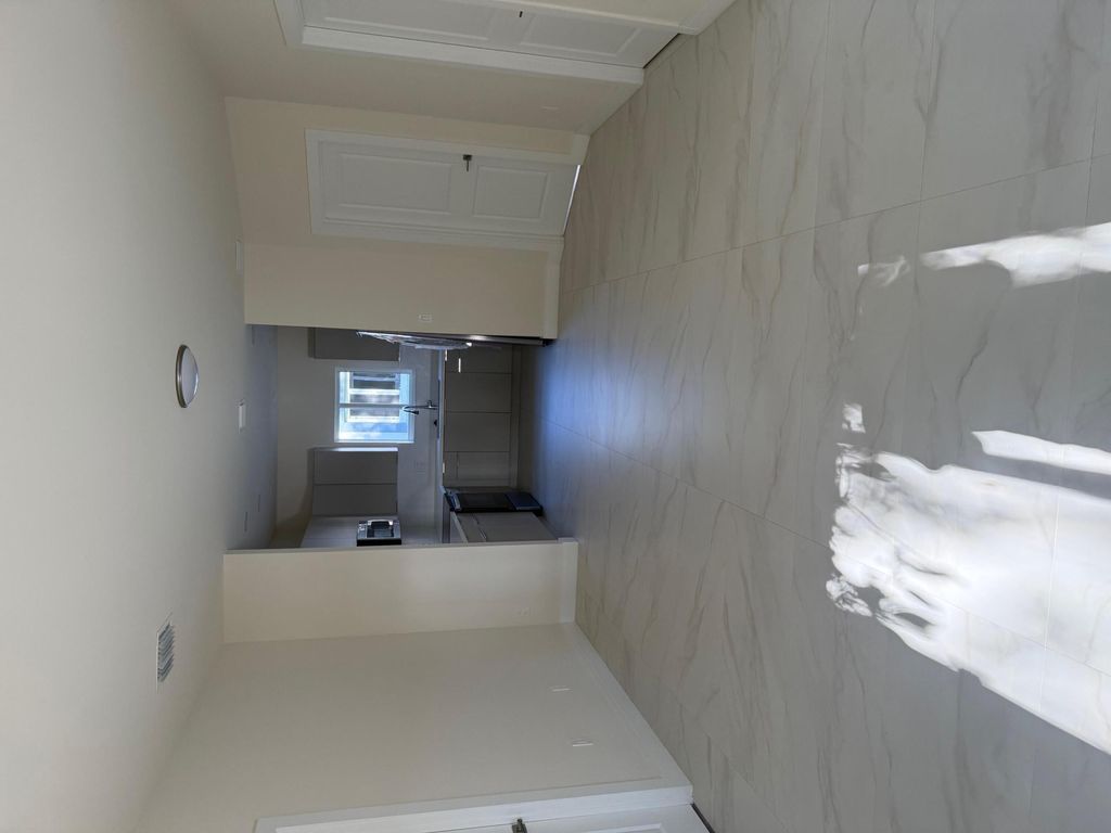 International property img-3