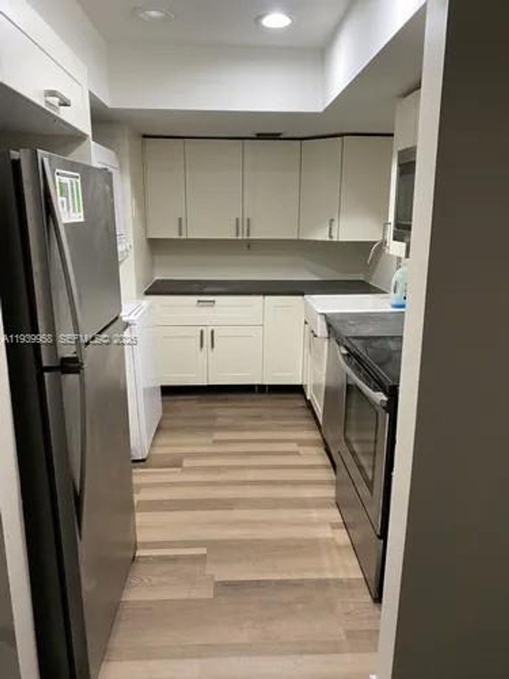 International property - main