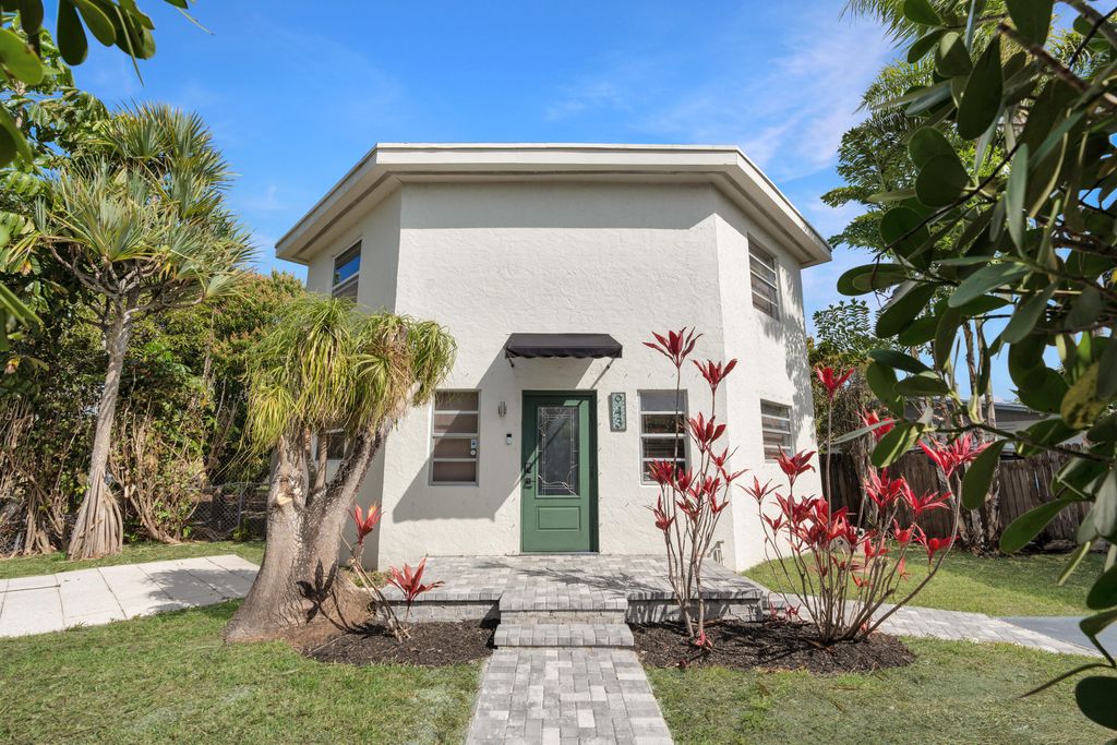 International property img-1