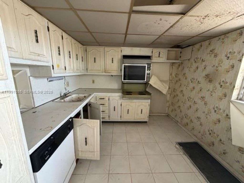 International property img-2