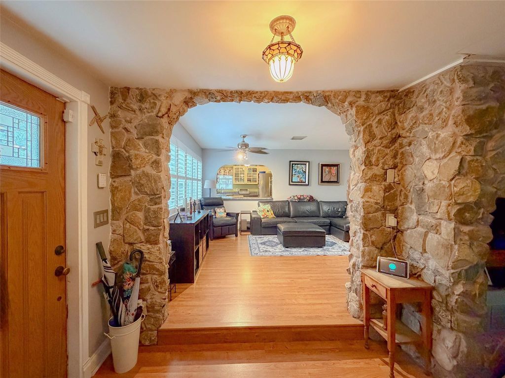 International property img-2