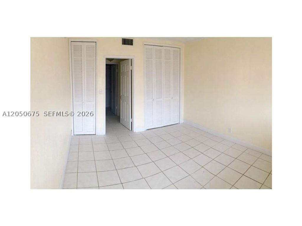 International property img-1