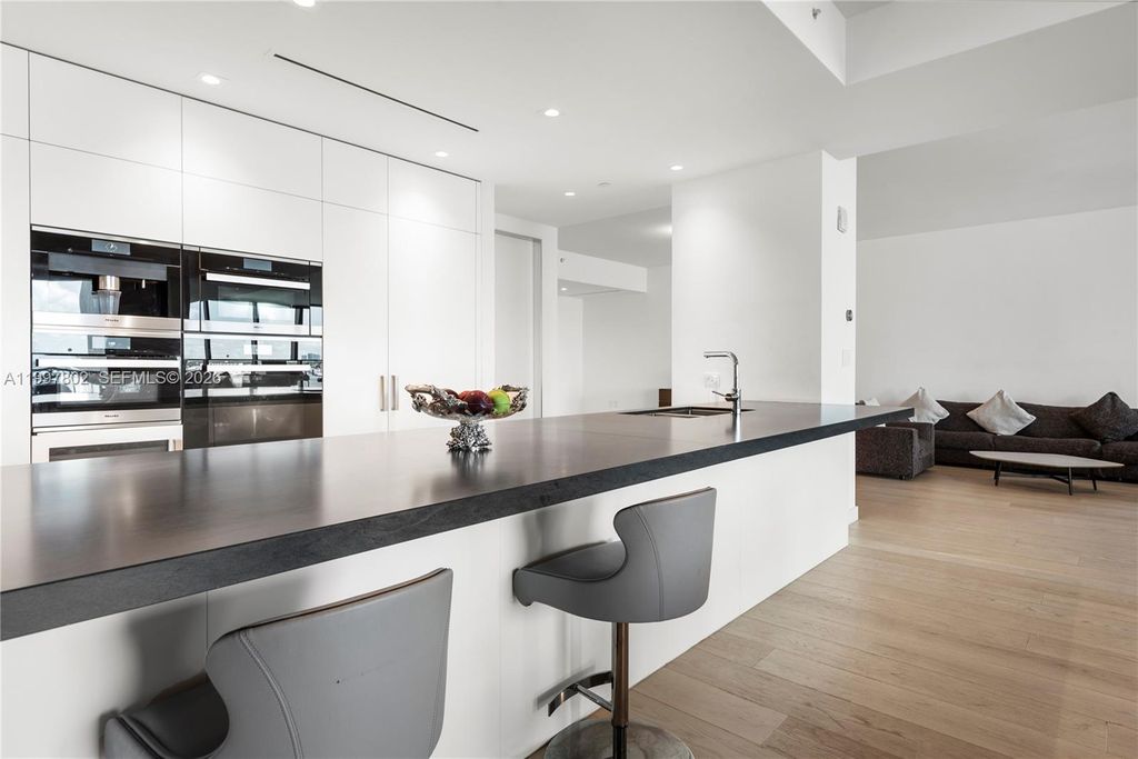 International property img-2