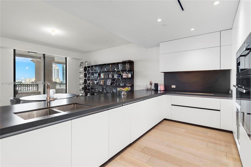 International property img-3