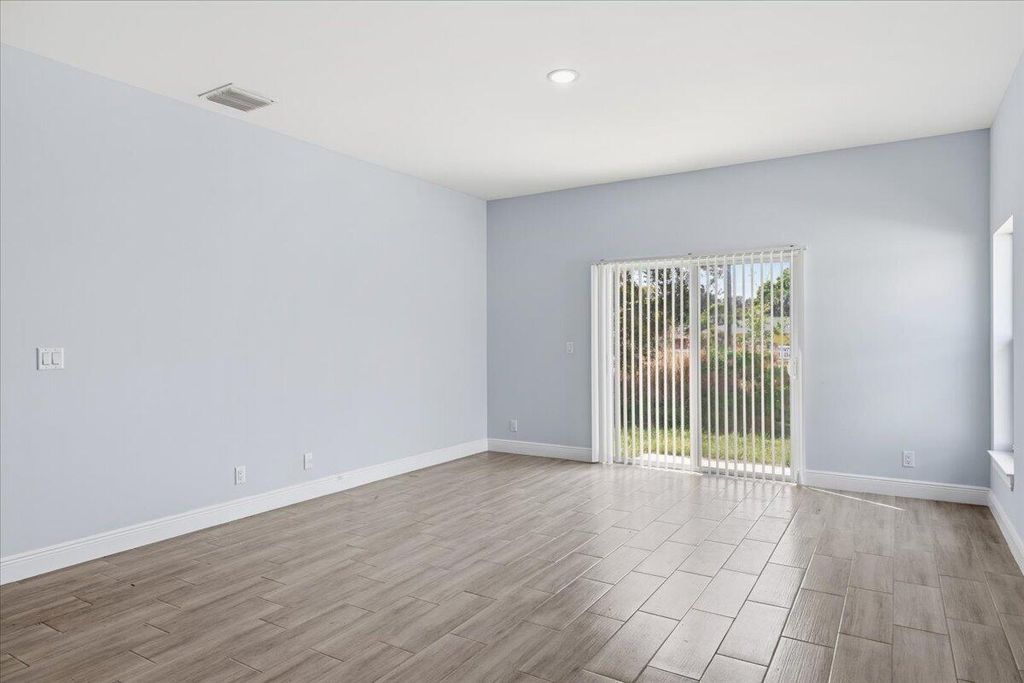 International property img-4