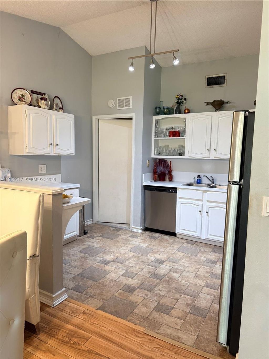 International property img-2