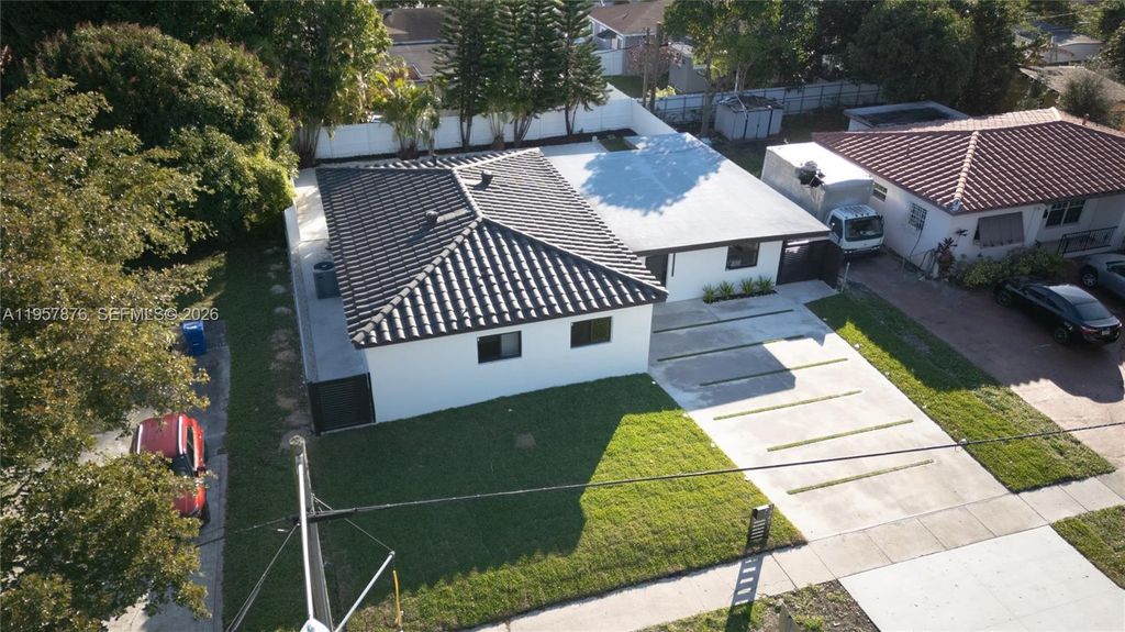 International property img-1