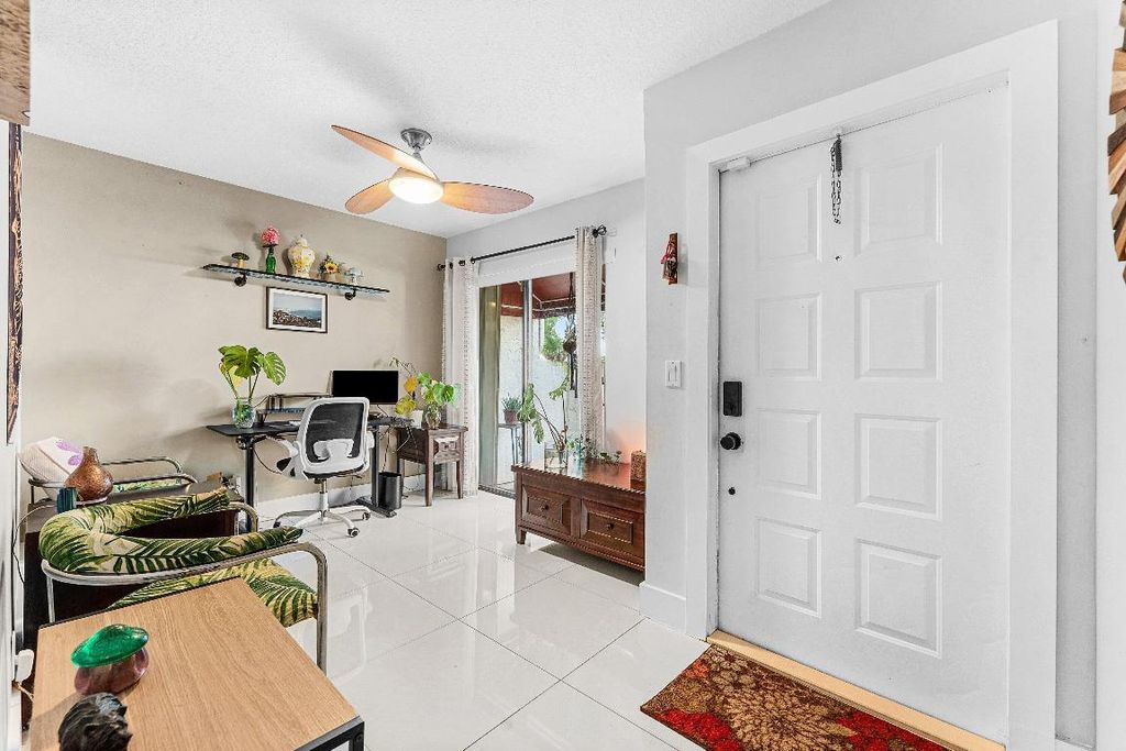 International property img-1