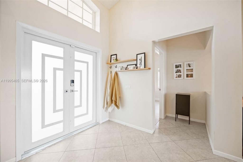 International property img-1