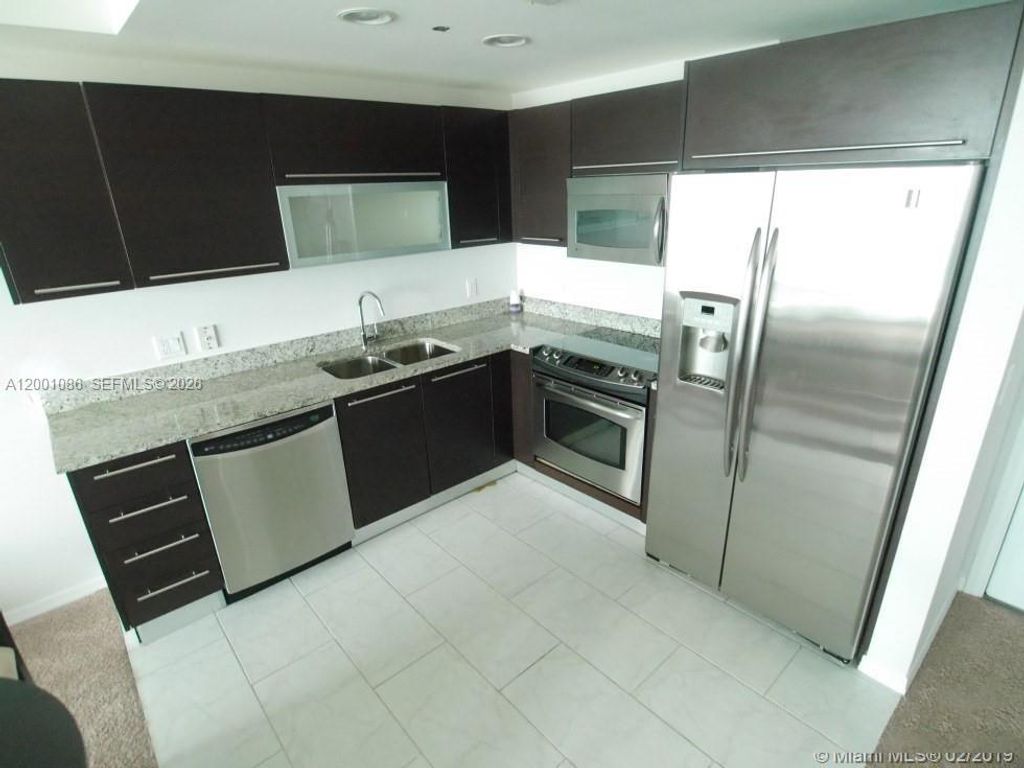 International property img-1