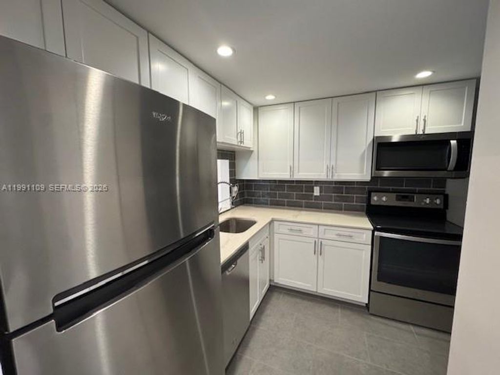 International property img-1