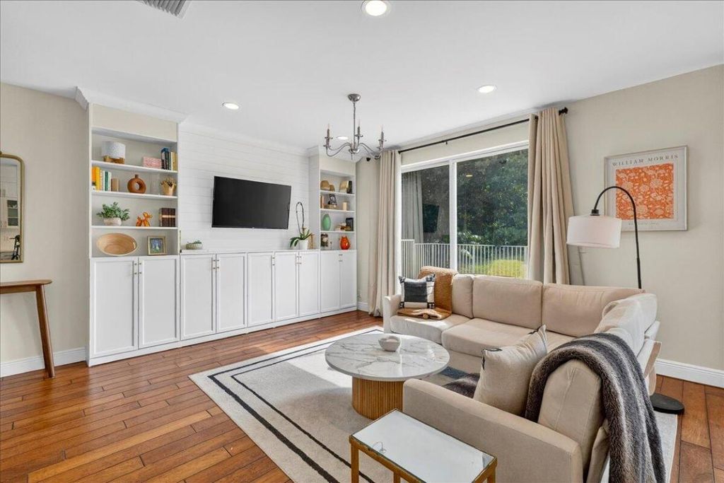 International property img-4