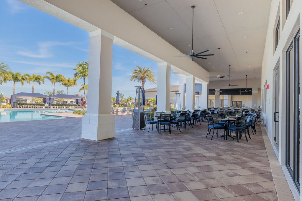 International property img-1