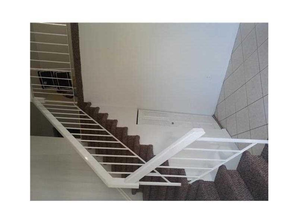 International property img-1