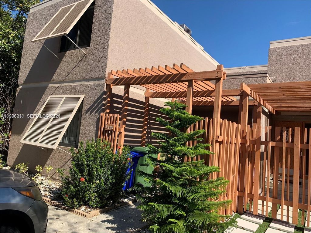 International property img-1