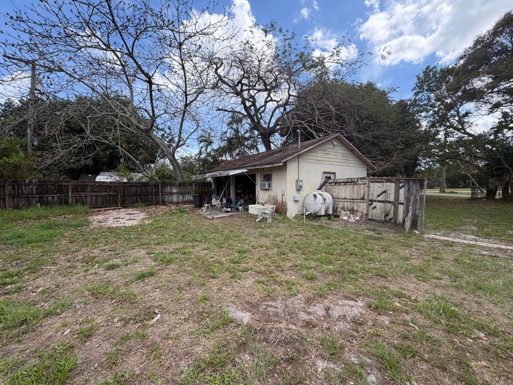 International property img-3