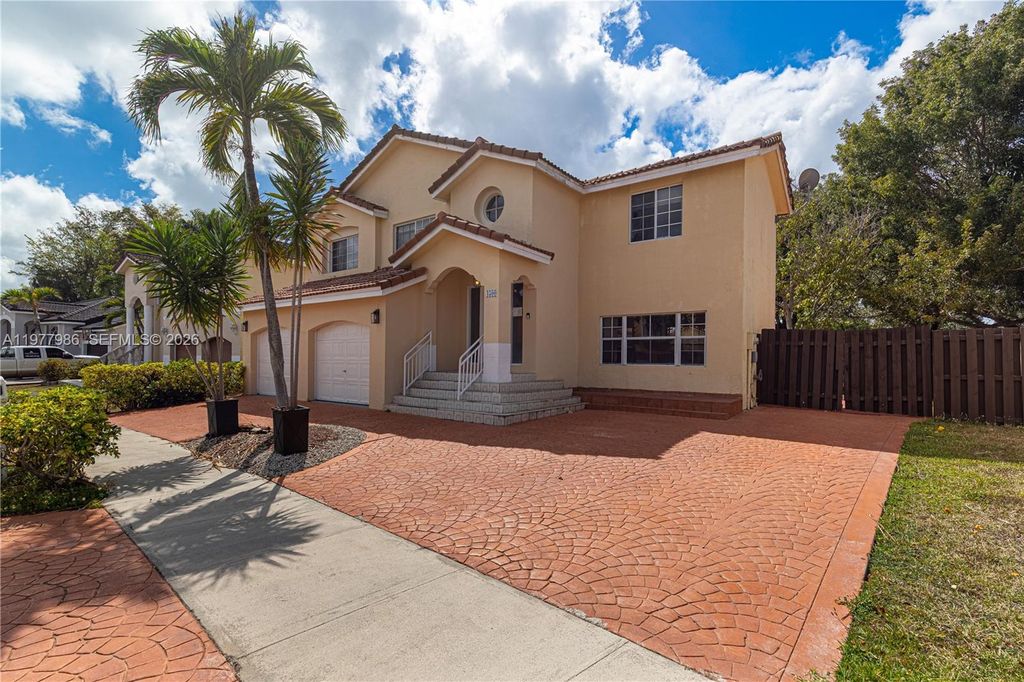 International property img-1