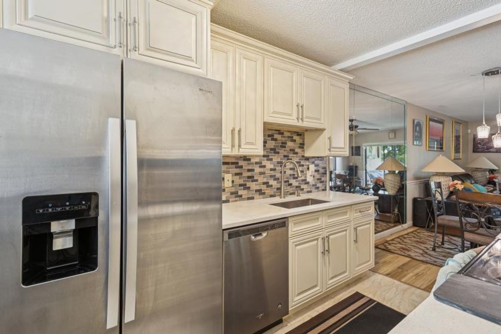 International property img-3