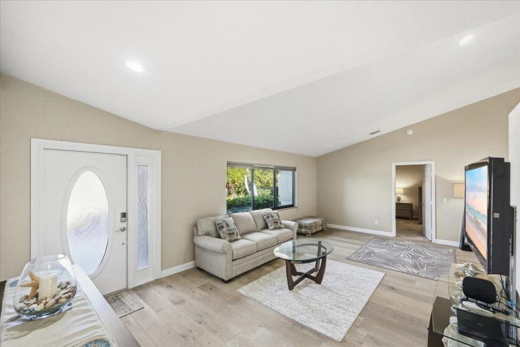 International property img-4