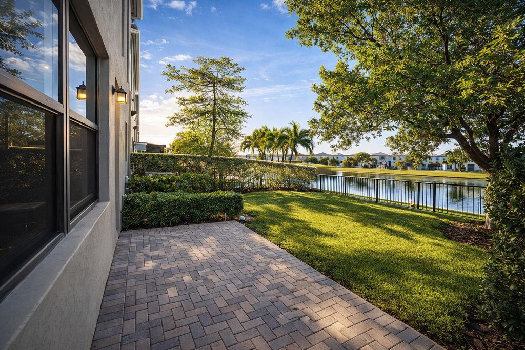 International property img-1