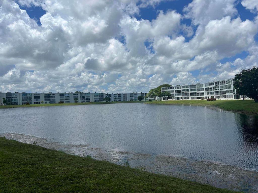 International property img-1