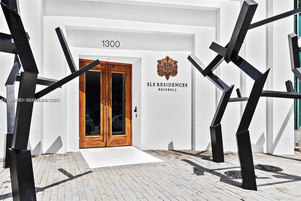 International property img-1