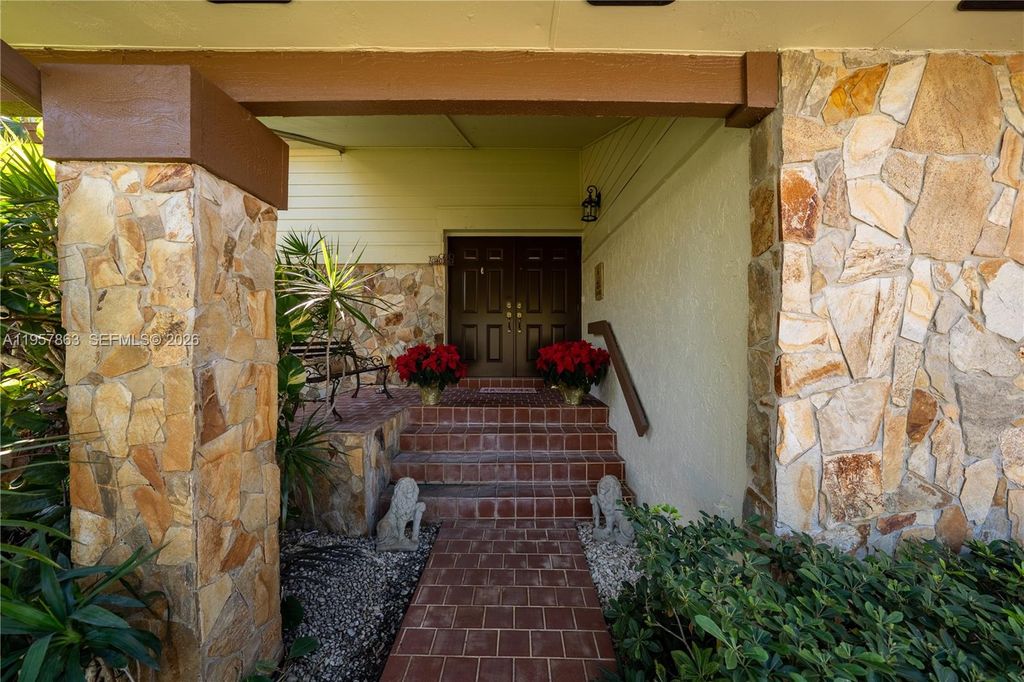 International property img-1