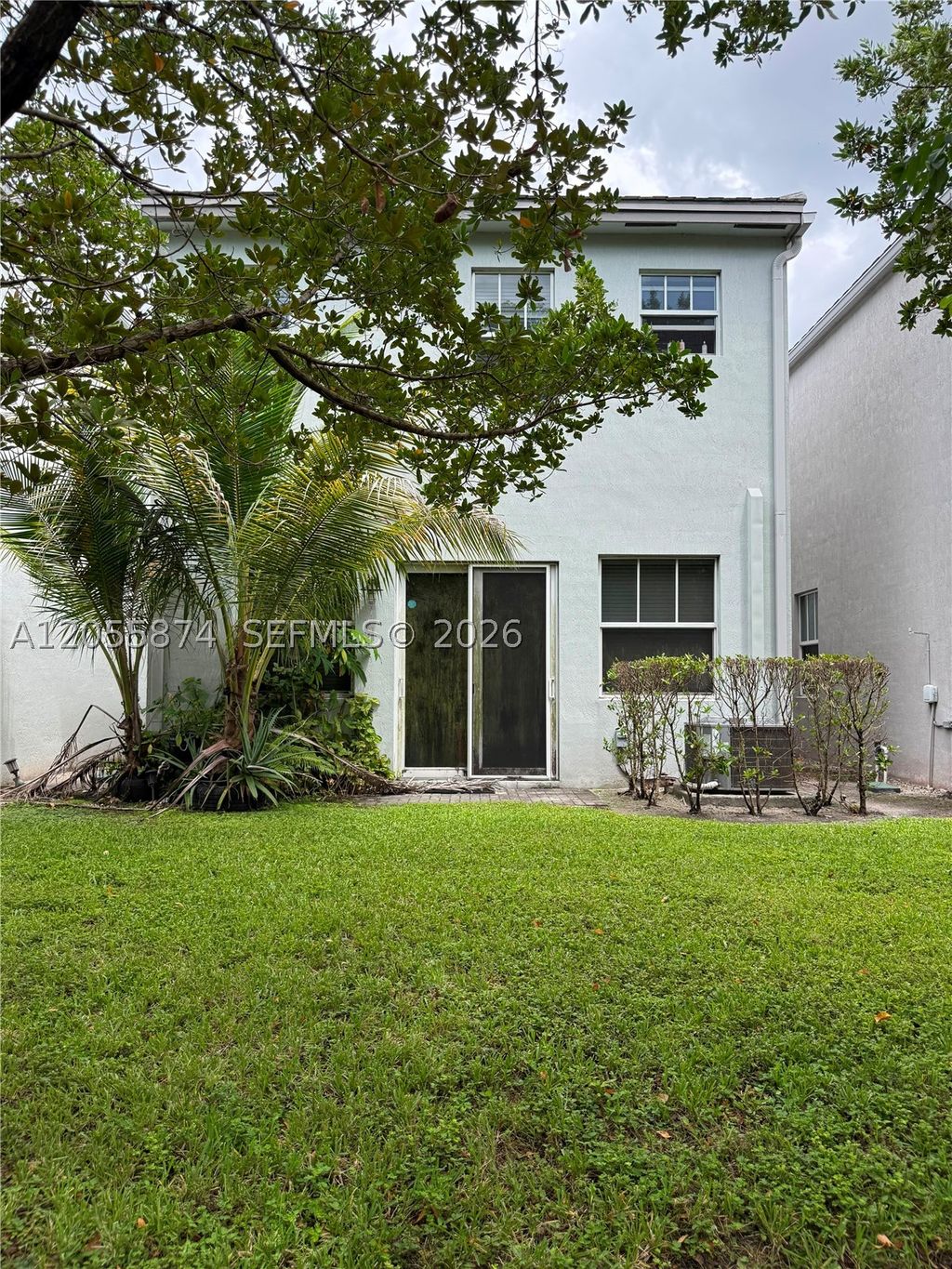 International property img-1