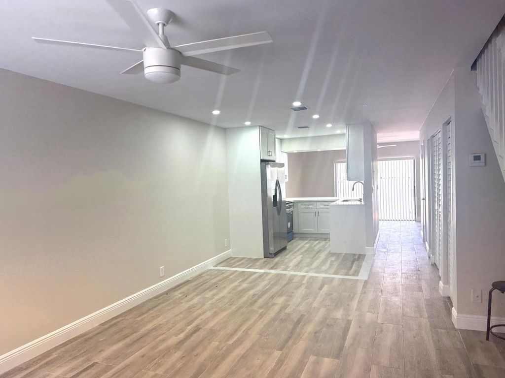 International property img-1