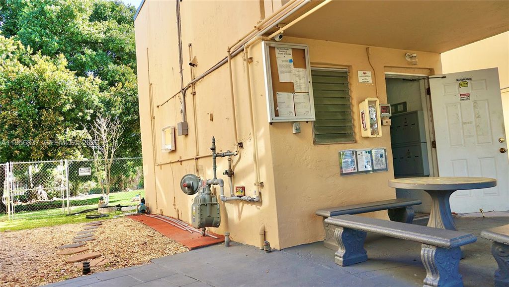 International property img-4