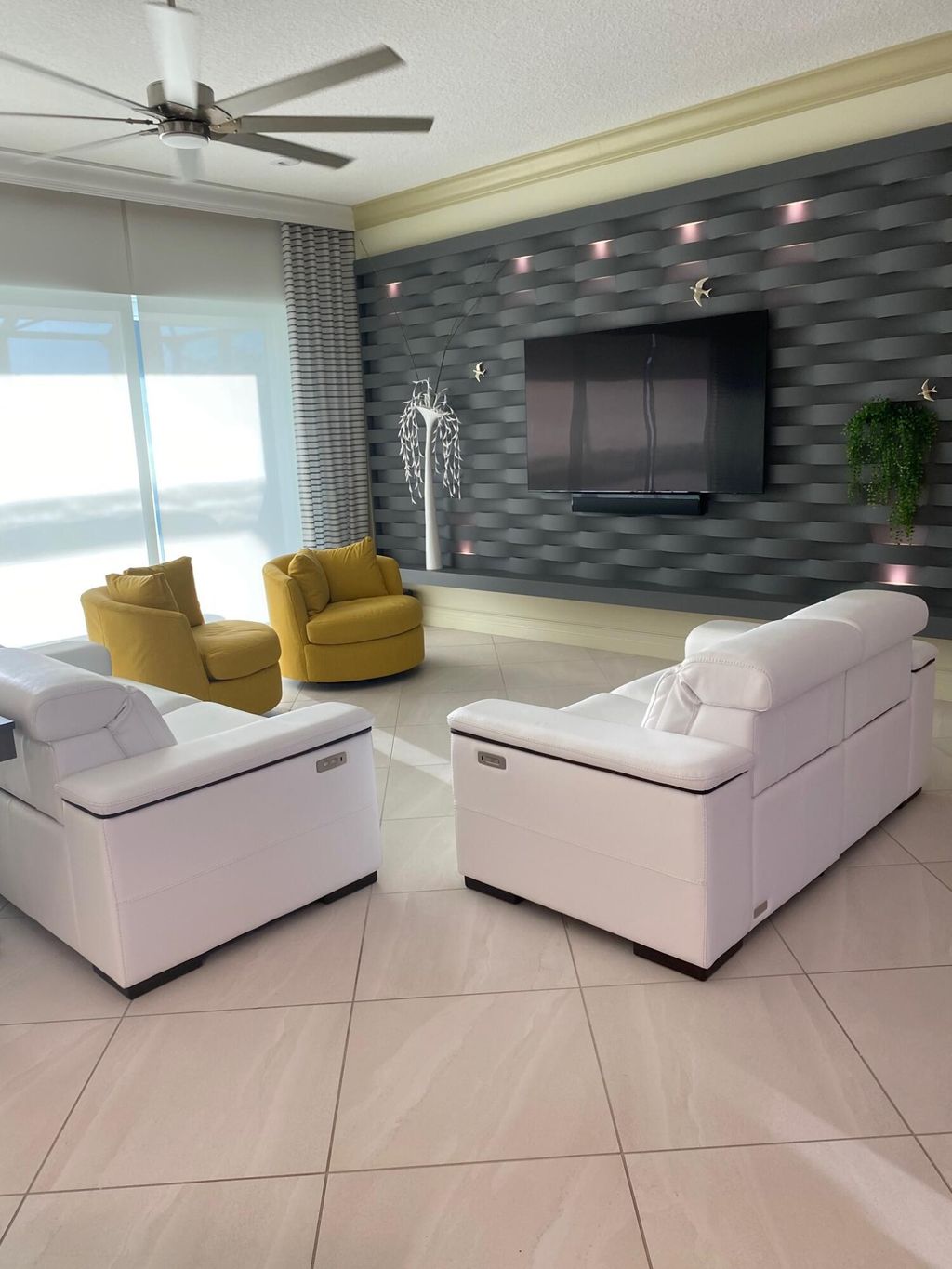 International property img-1