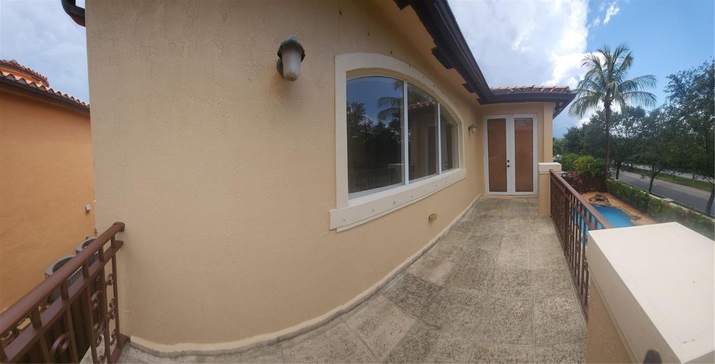 International property img-4