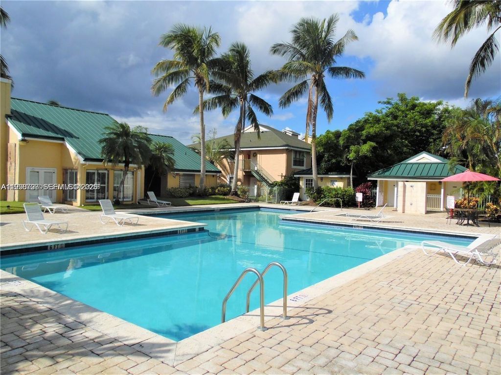 International property img-1