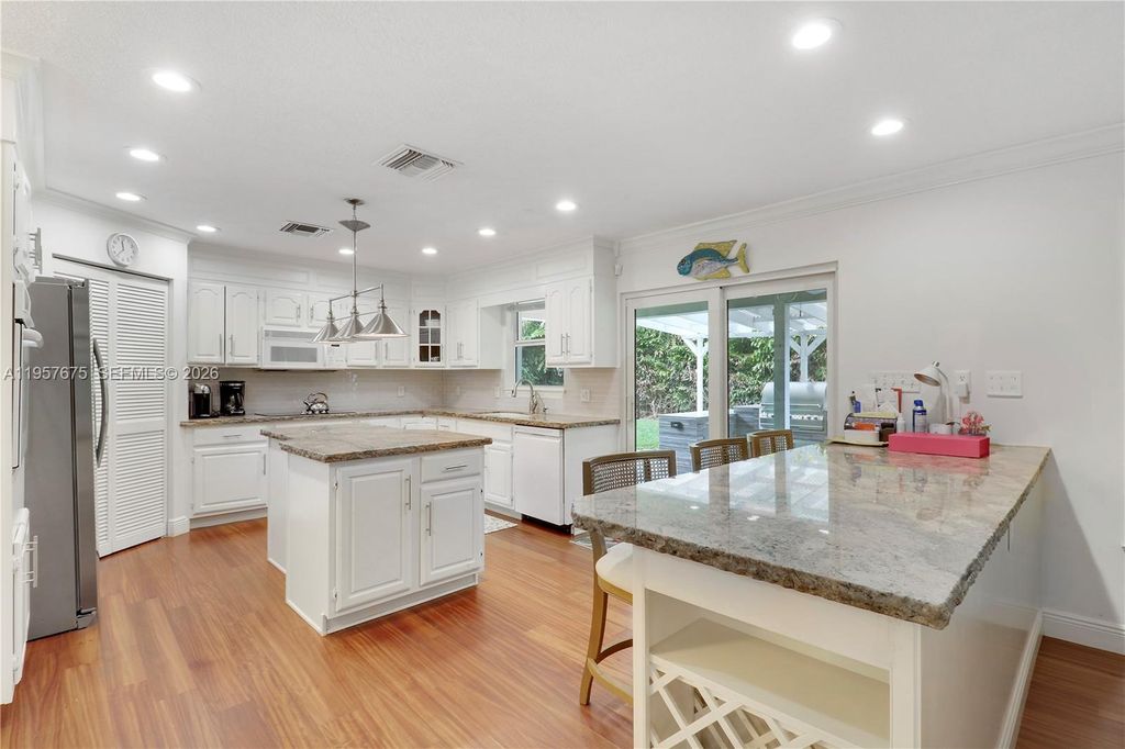 International property img-4