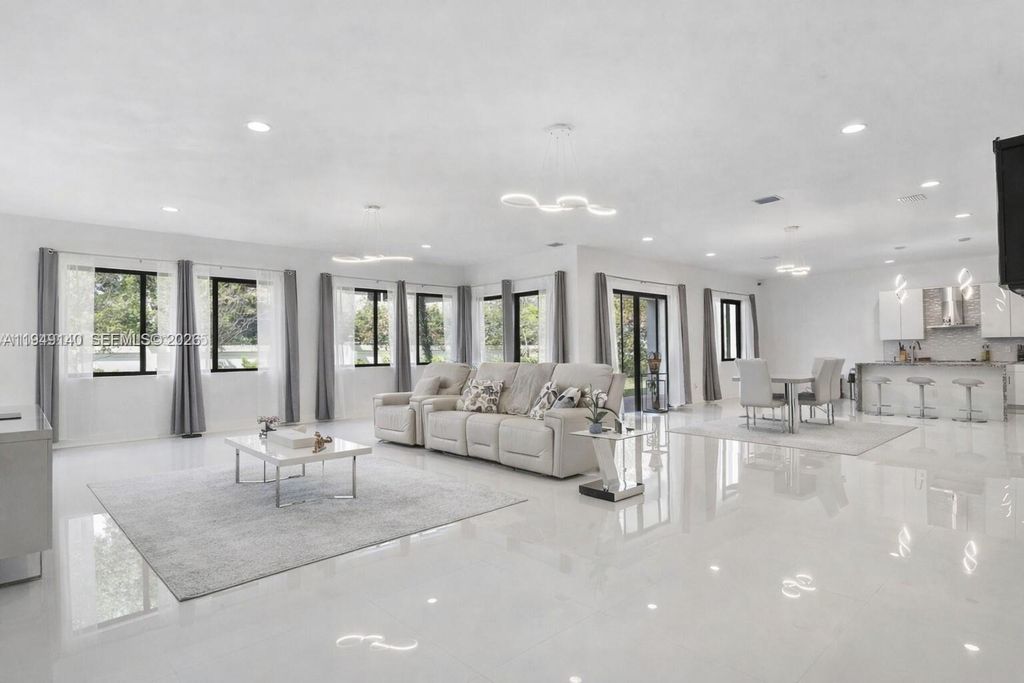 International property img-2