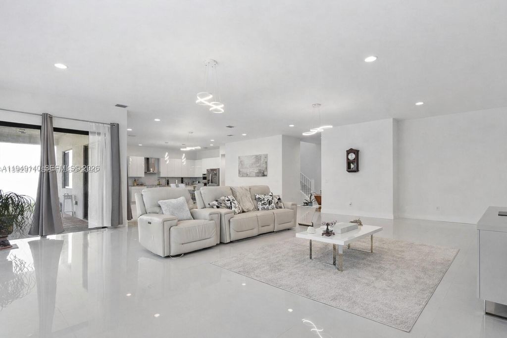 International property img-4