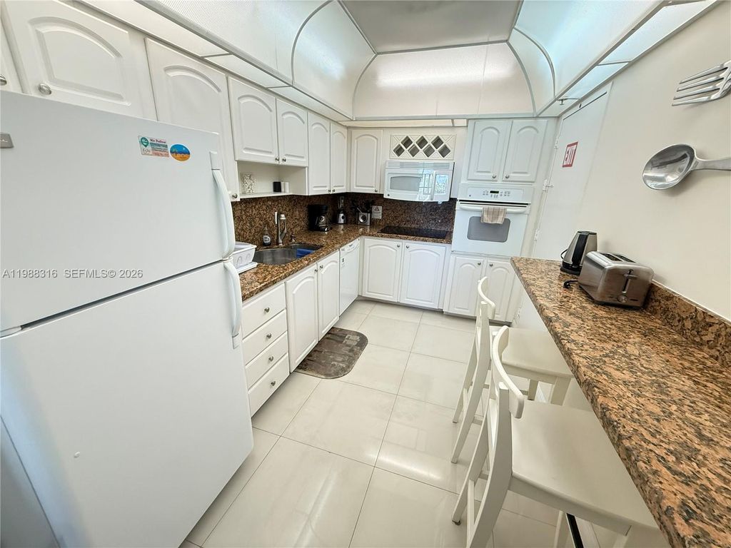 International property img-1