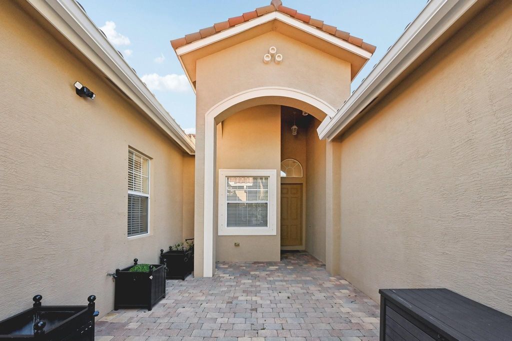 International property img-4