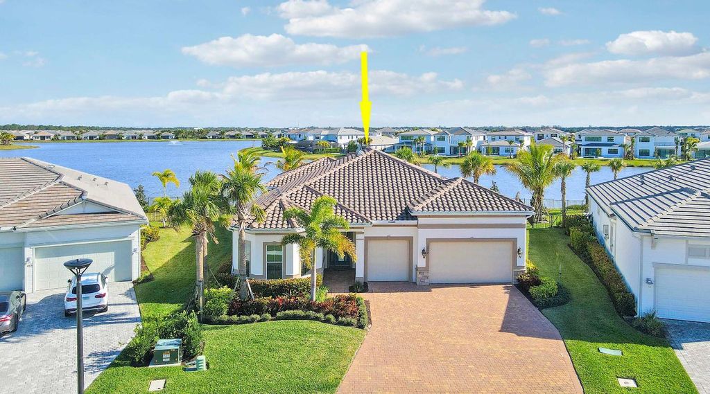 International property img-1