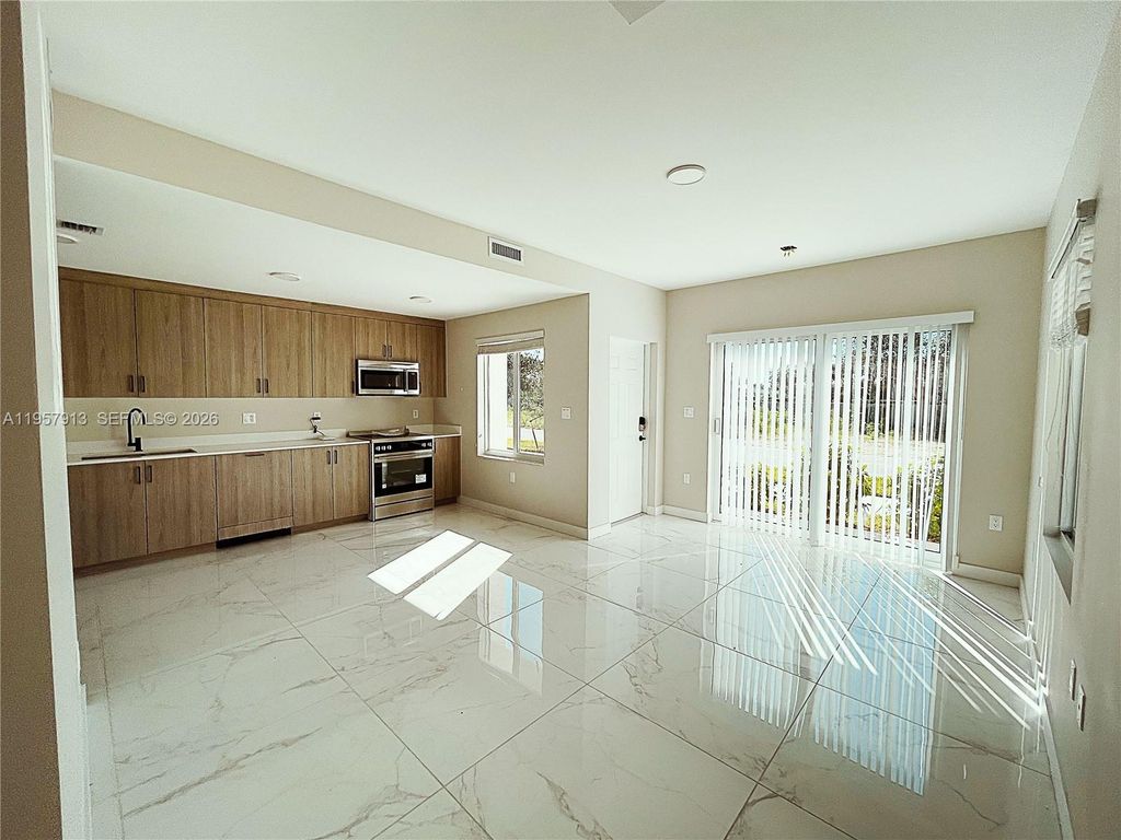 International property img-4