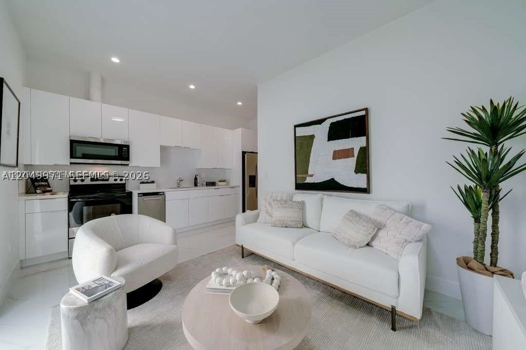 International property img-1