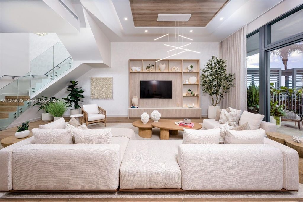 International property img-1