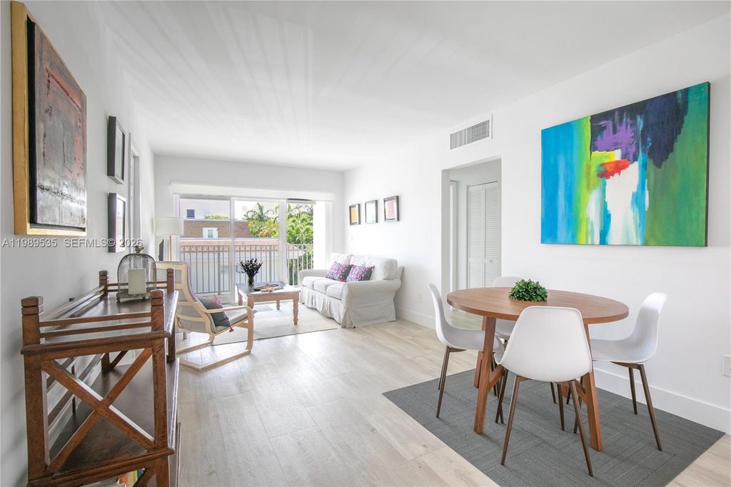 International property img-1