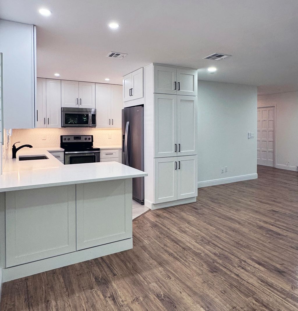 International property img-2